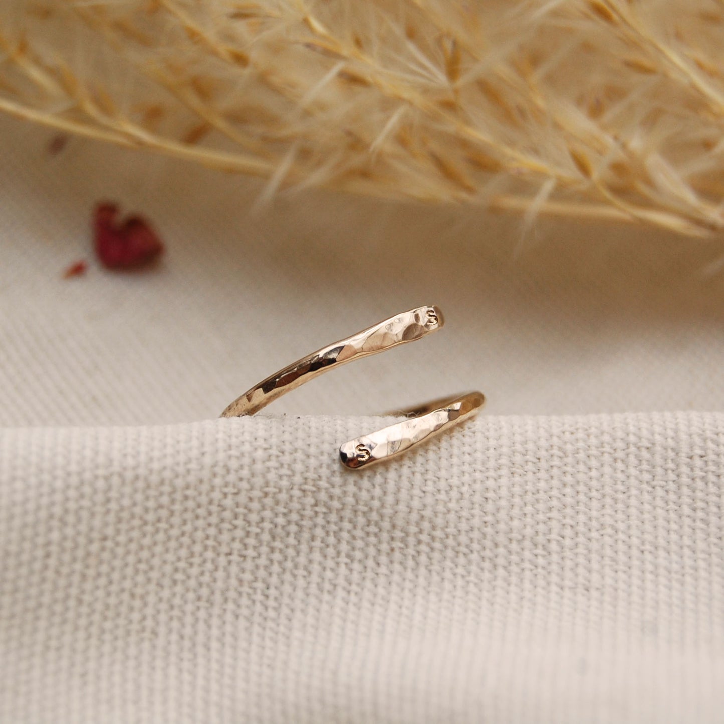 Organic Embrace Adjustable Ring in Gold