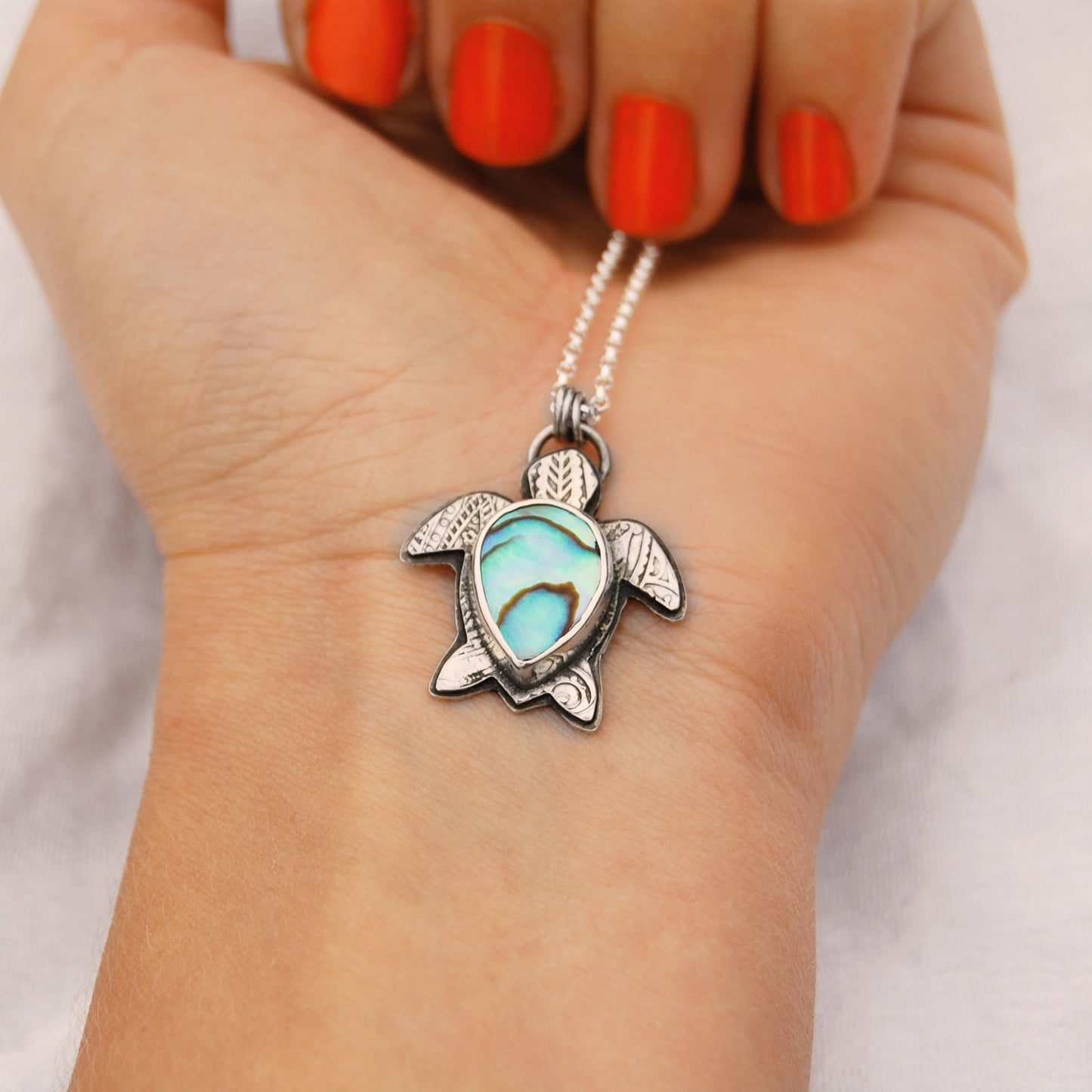 Gili Sea Turtle Necklace