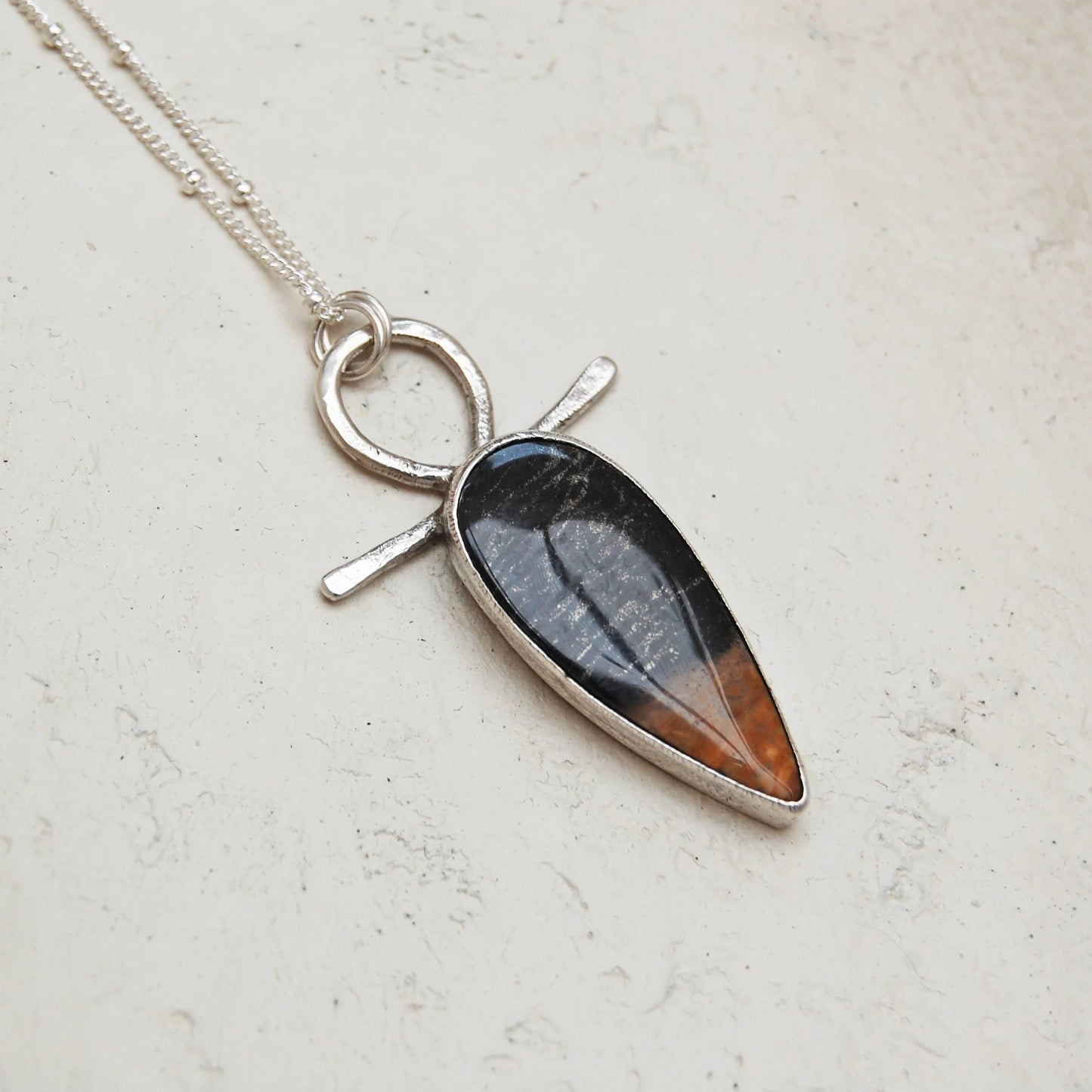 Rooted Preistess Necklace - Into The Wanderness