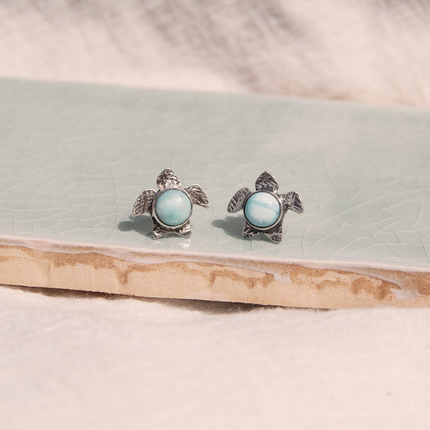 Gili Sea Turtle Studs